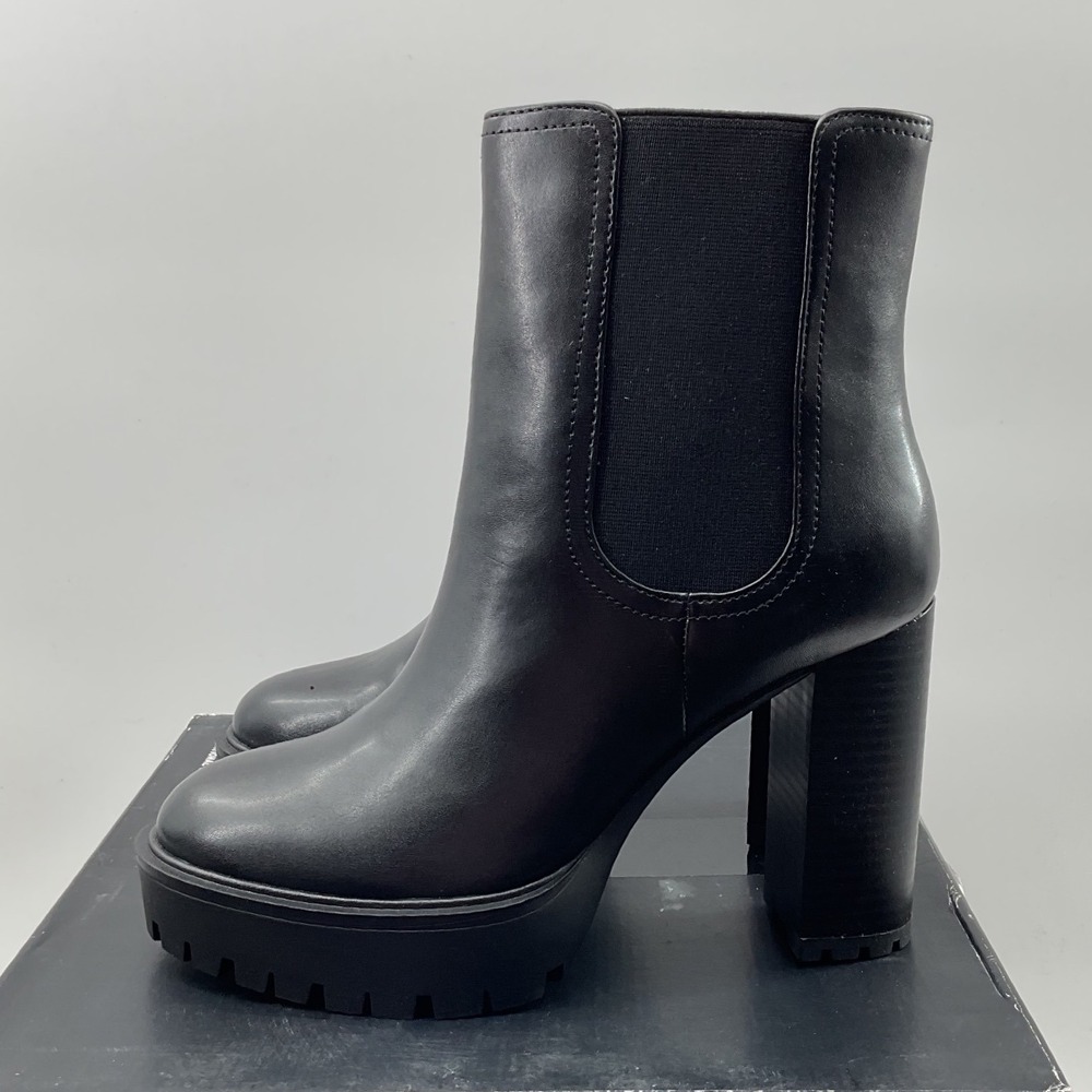 INC International Concepts Ayzah Black Platform Lug Sole Ankle Booties 6.5M